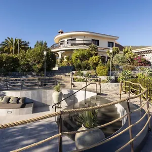 Alta Montaña Hotel